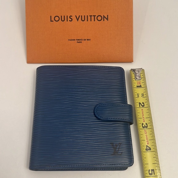 Louis Vuitton Epi Leather Wallet 4.5” x 4” - Picture 11 of 11